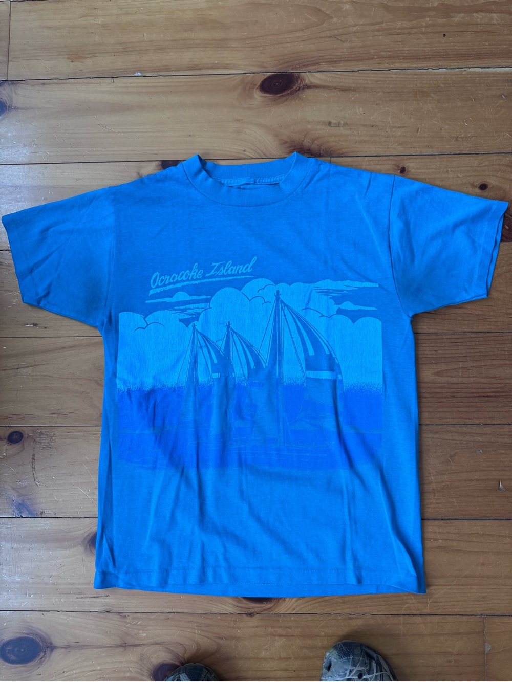Vintage 1980s single stitch Ocracoke Island Sailboat tee